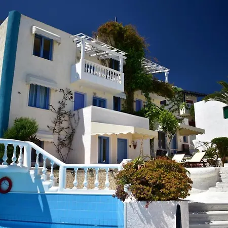 We Offer A Pleasant In A Beautiful Setting *